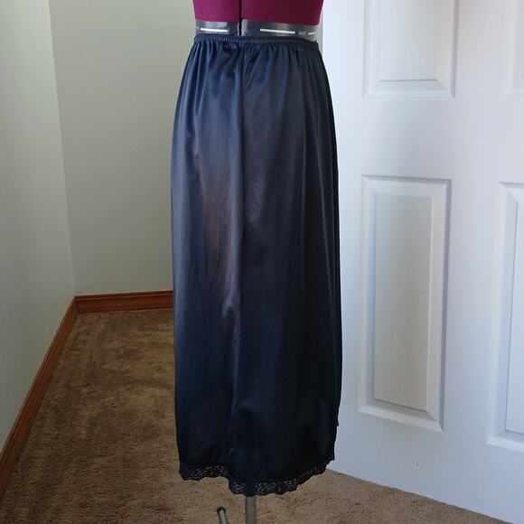 Vintage Nylon Skirt Half Slip with Lace Hem 26W / 28W ZELIG STRAUSS CO black - Picture 5 of 10